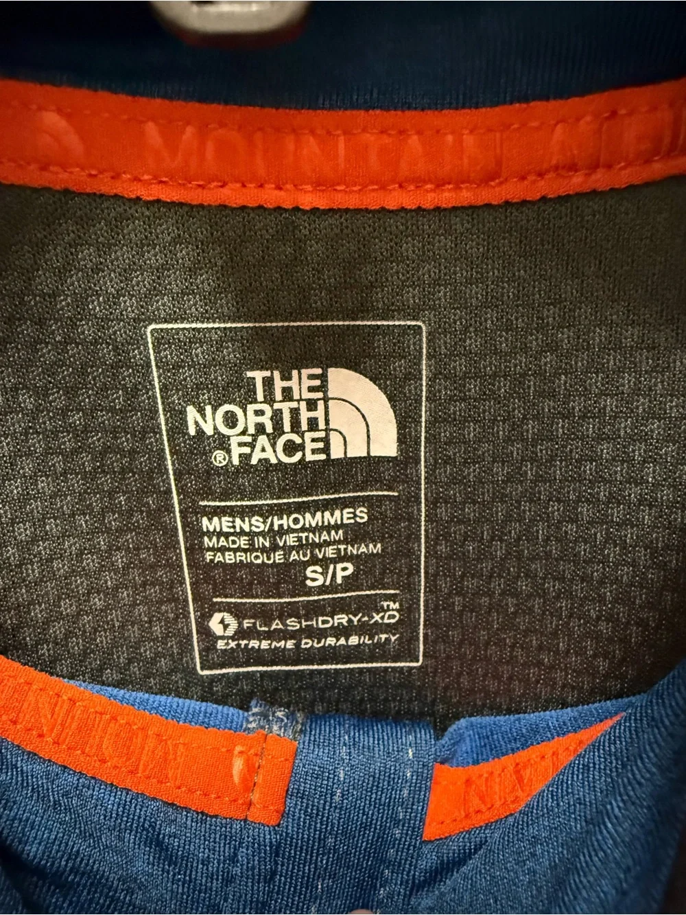 The North Face FlashDry-XD Men’s Blue 1/4 Zip Pullover Athletic Top Small